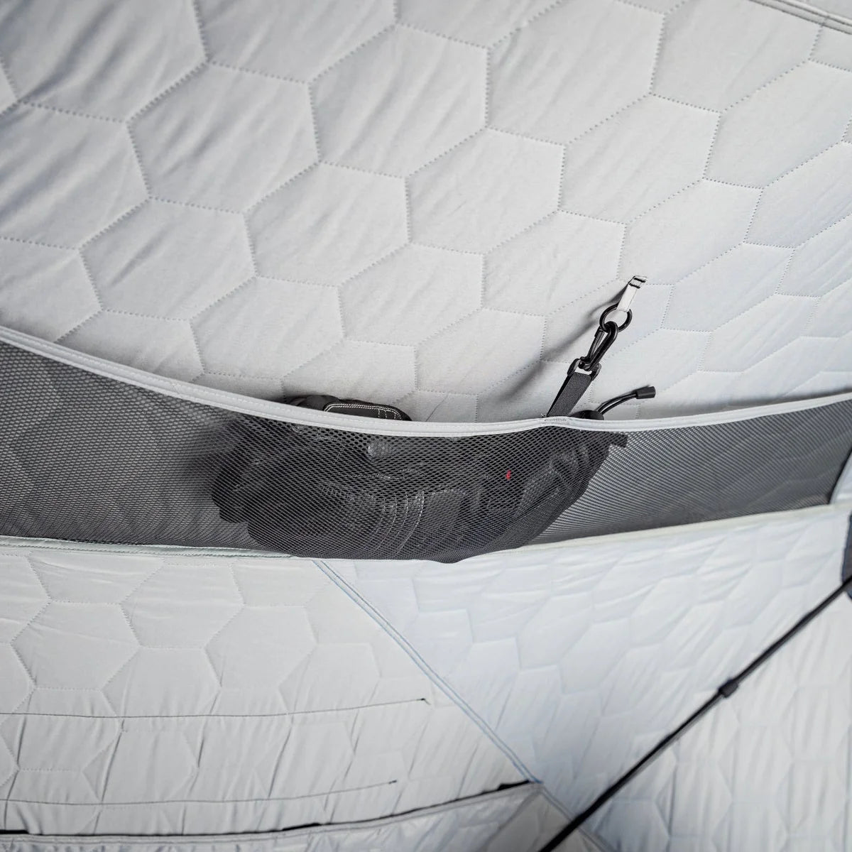 Clam Outdoors X-400 Thermal Hub
