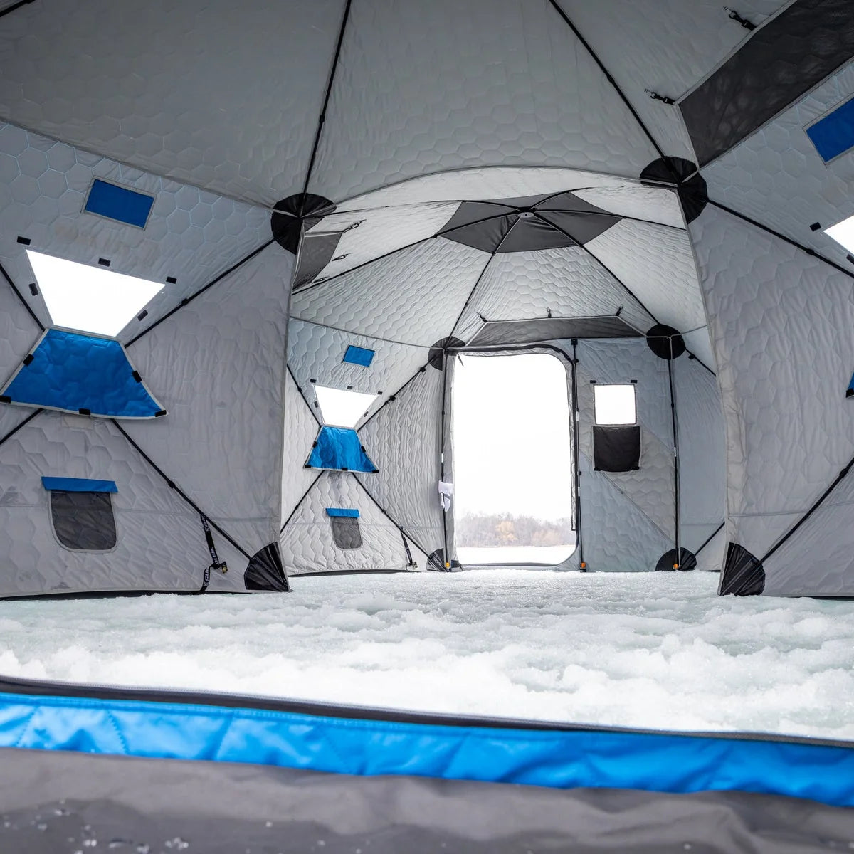 Clam Outdoors X-1200 Thermal Hub